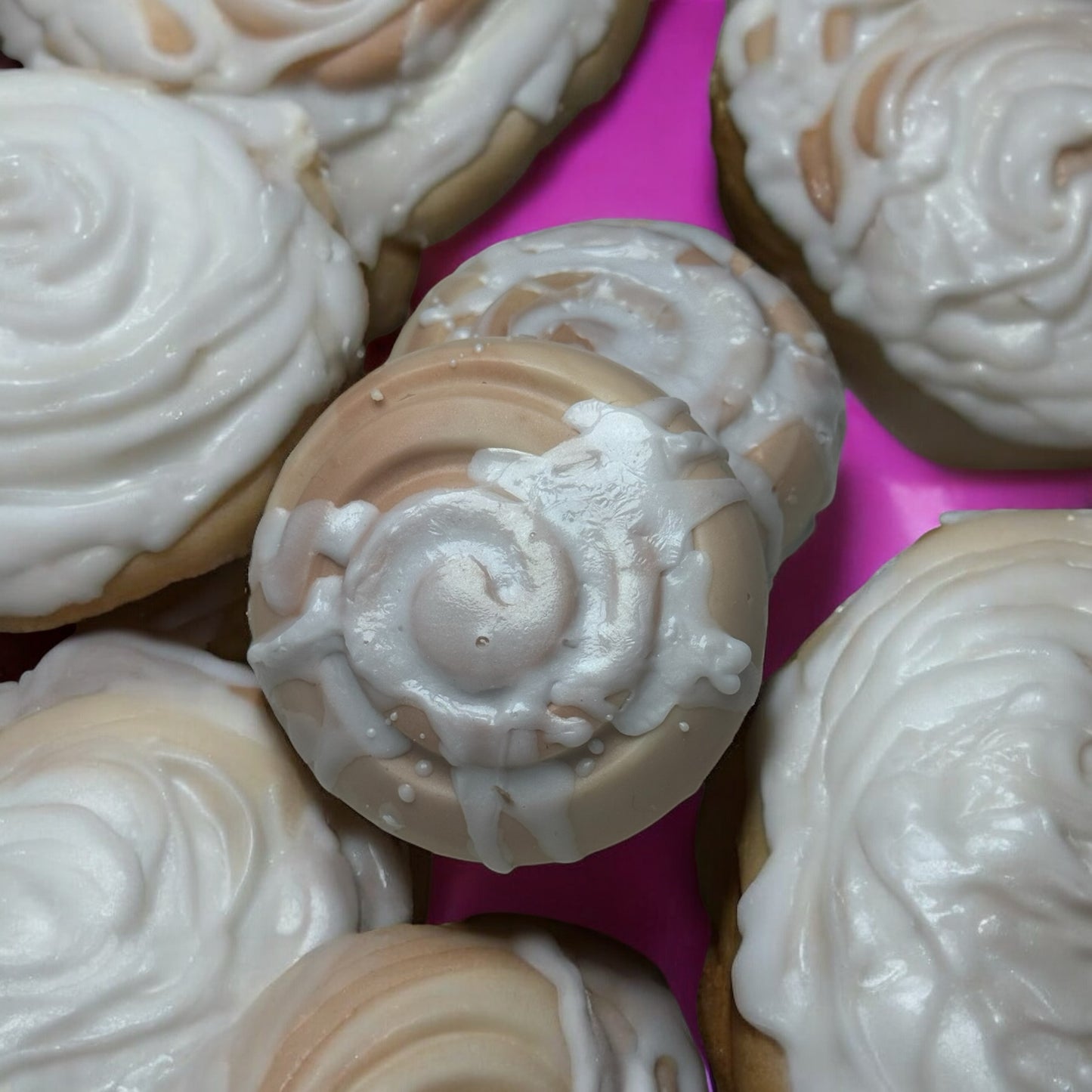 Soft Girl Cinnamon Buns 2pk