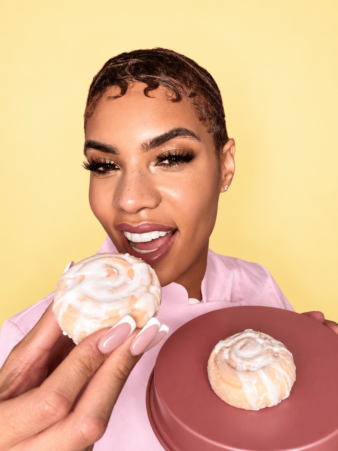 Handmade Cinnamon Bun Soap (Warm Cinnamon & Vanilla Scent ) - Soft Girl Era