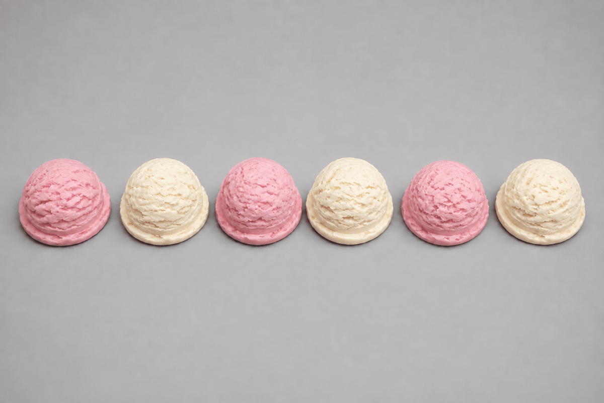 🍦🍓🍨 Scoops of Joy : Strawberry & Vanilla Mini Soap Set - Soft Girl Era