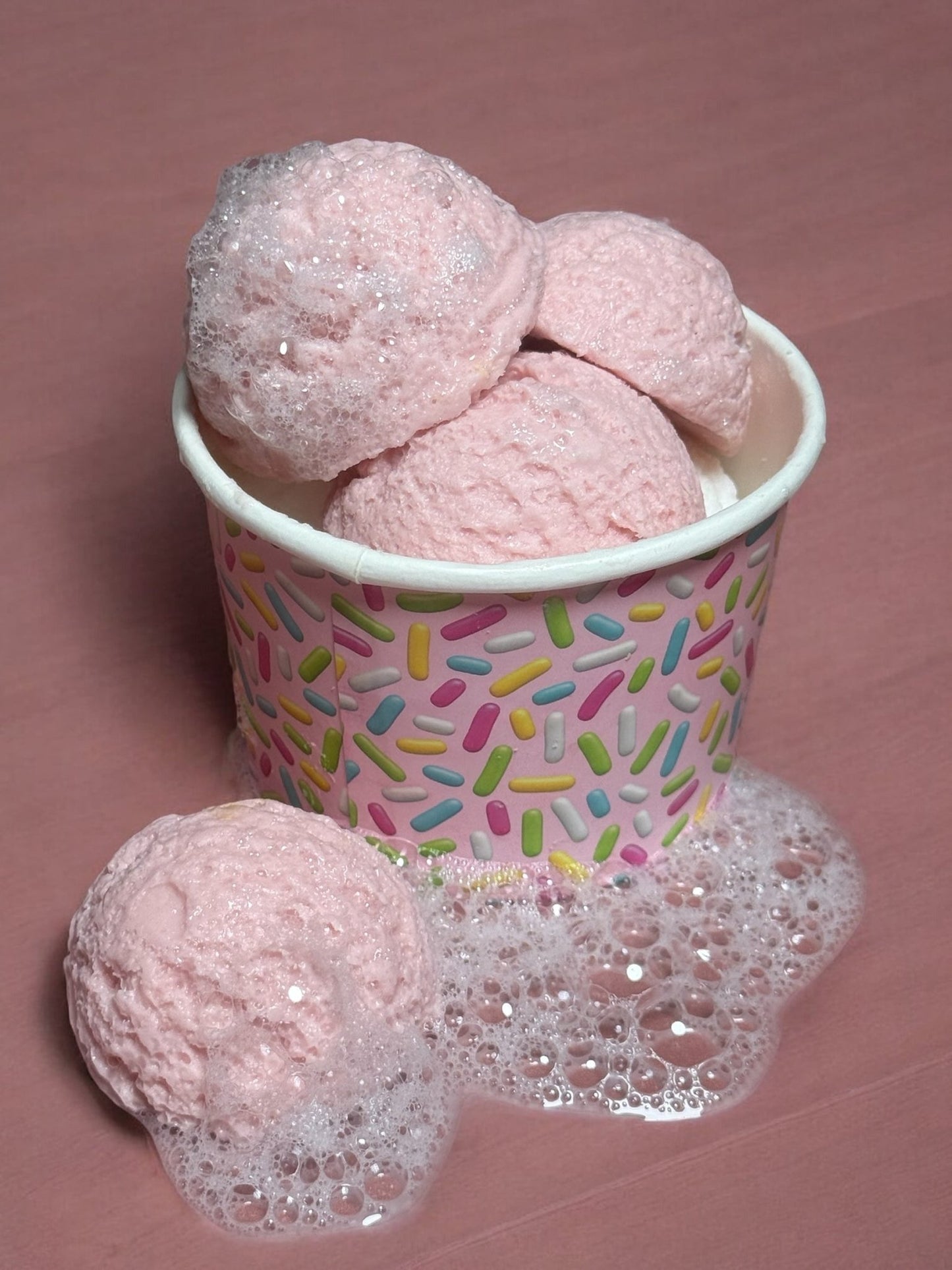 Strawberry & Kiwi Ice Cream soap 6pk🍓🍨 - Soft Girl Era