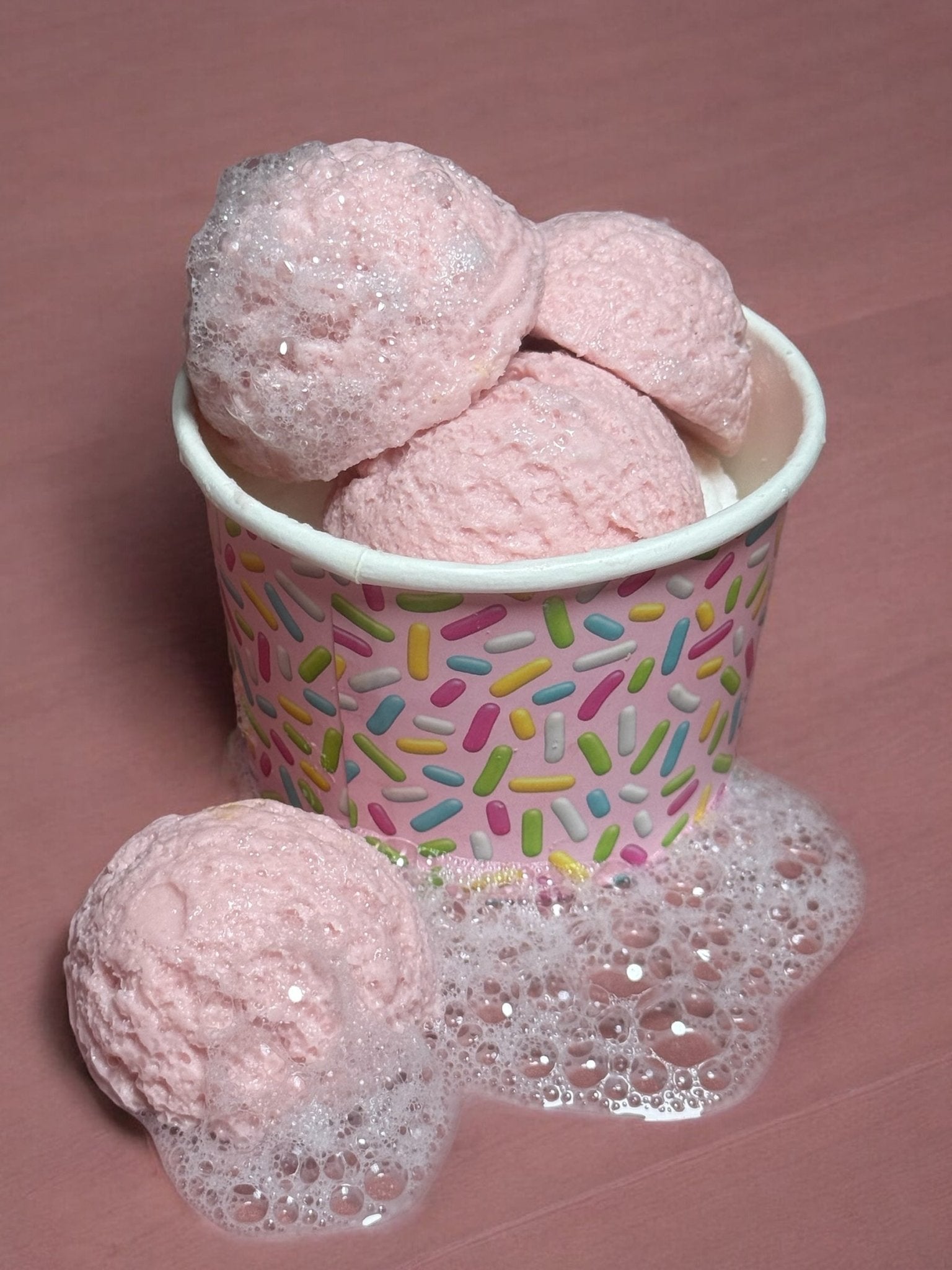 Strawberry & Kiwi Ice Cream soap 6pk🍓🍨 - Soft Girl Era